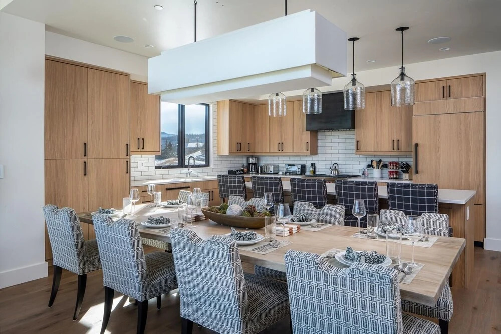 9 Deep Forest Drive 6 Bedroom Home by Moonlight Basin Lodging