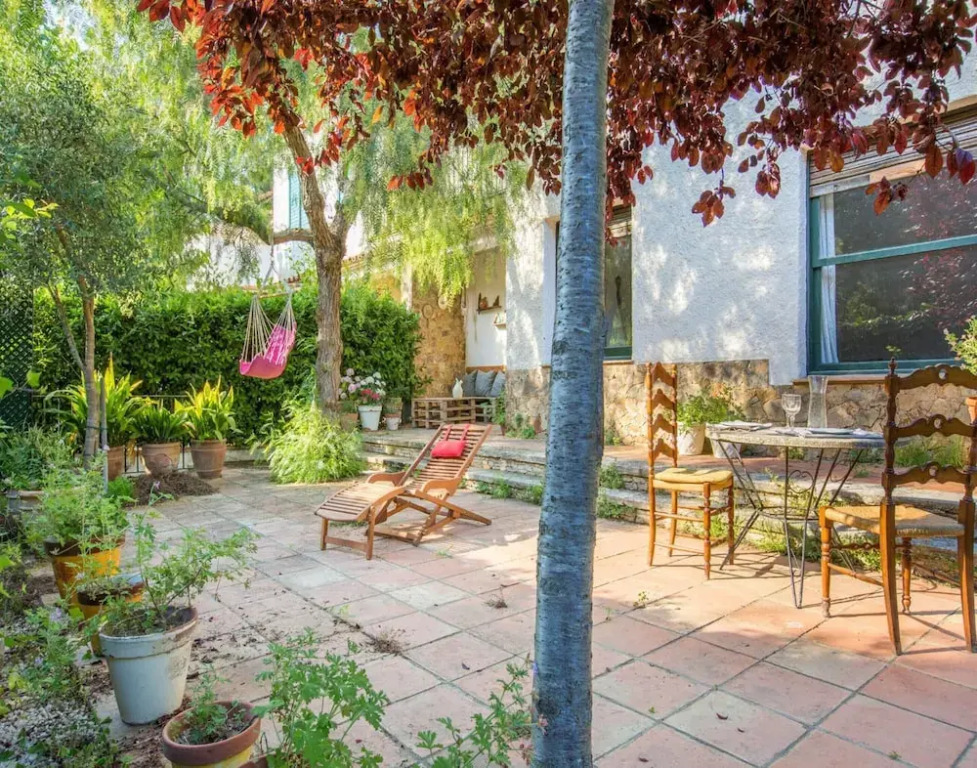 Villa With 4 Bedroom for 7 People