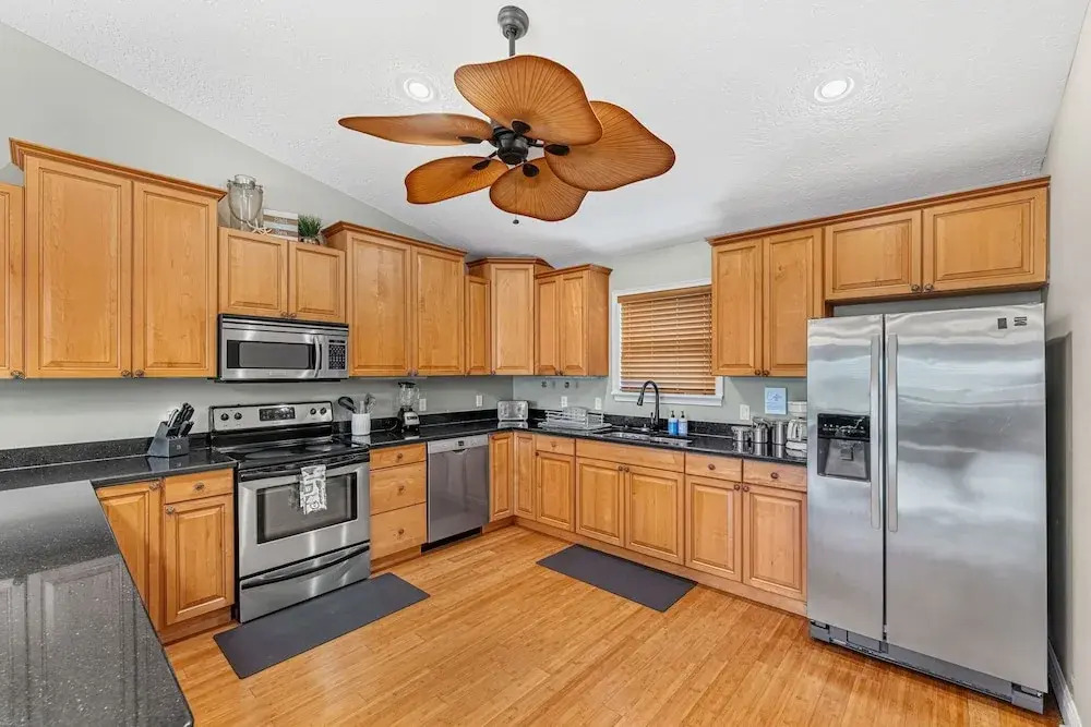 3811 Ocean Beach Blvd