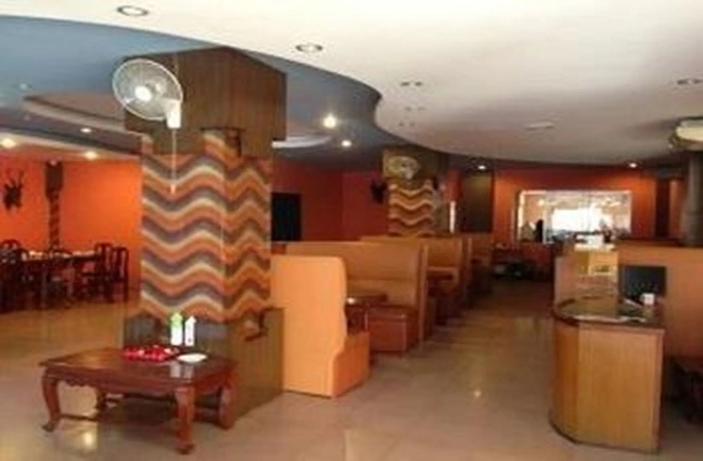 M H Hotel