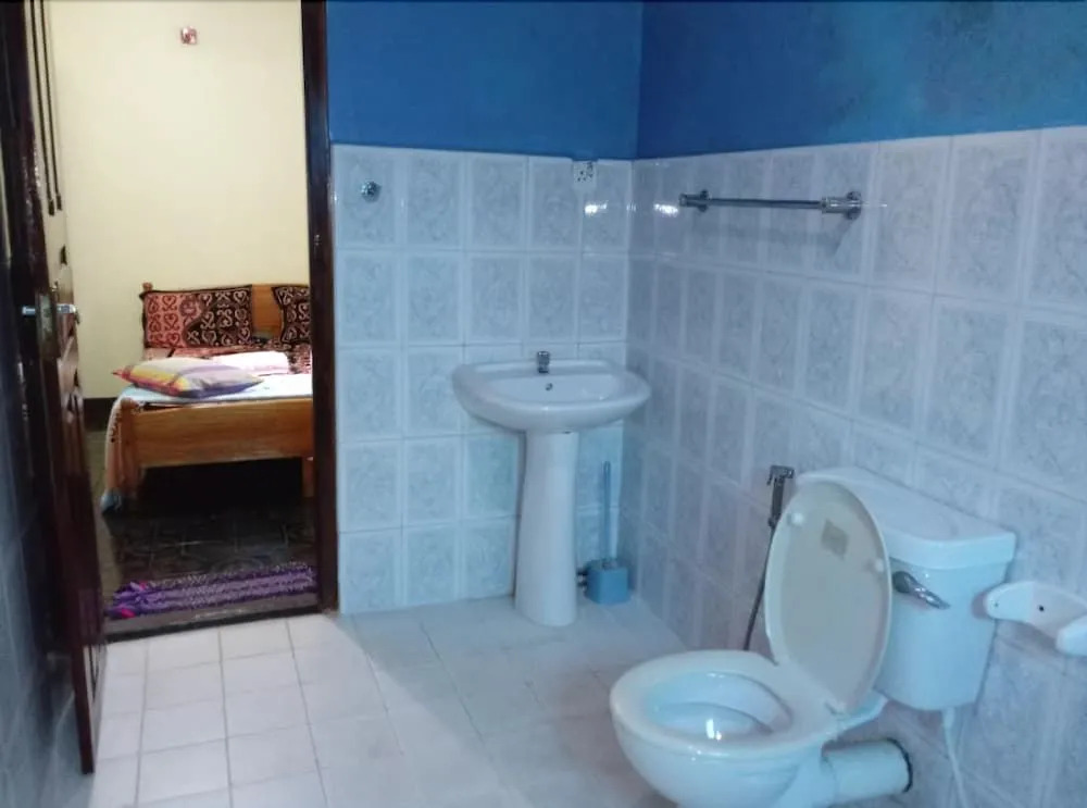 Hatton Easy Stay