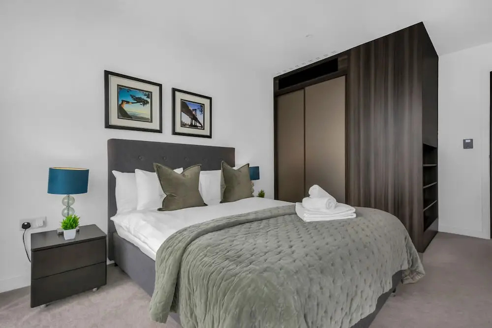 Penton Apartments