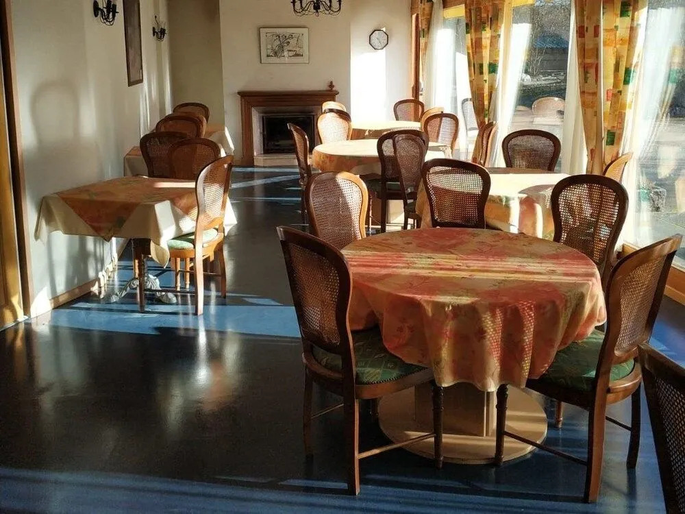 Logis Hotel Calisola Besançon - Soirée Etape - EuroVelo 6