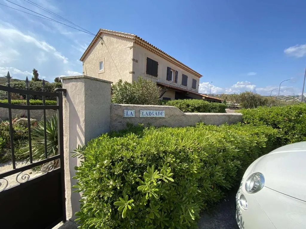 Appartement Sainte-Maxime, 1 pièce, 2 personnes - FR-1-226-299
