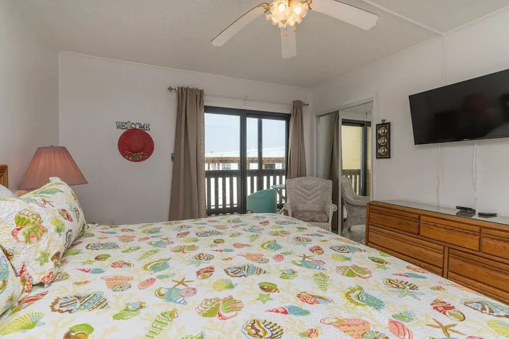 Tiki 224 - 1br Condo With King Bed Close To Beach 1 Bedroom Condo