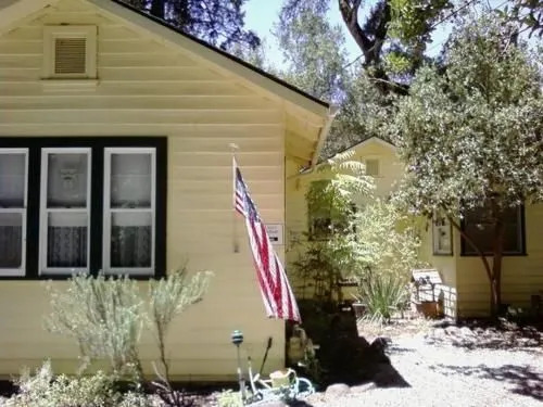 Fairview Manor Bed and Breakfast