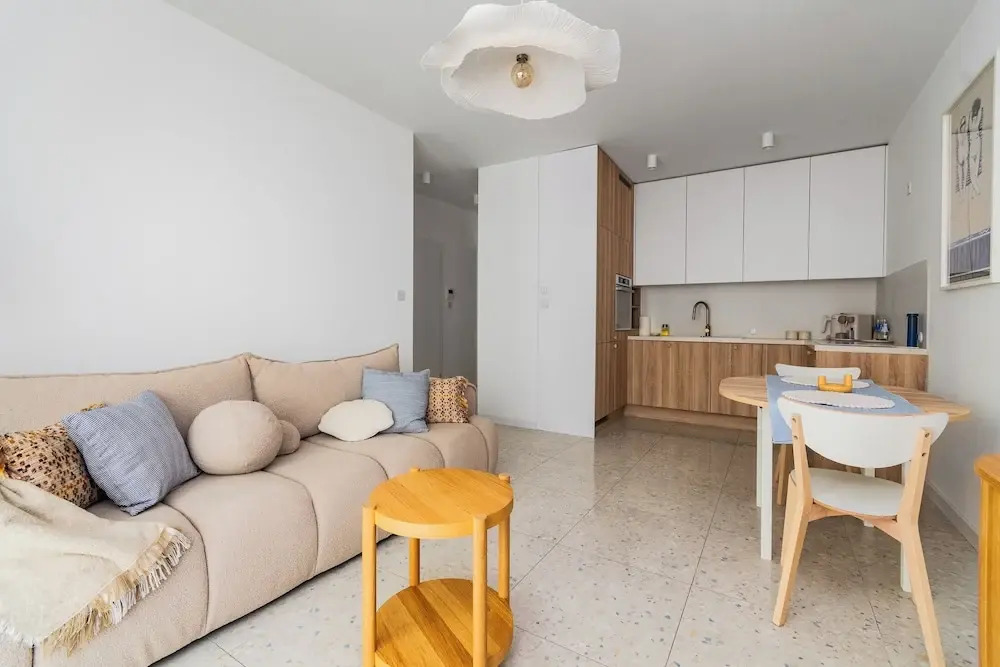 Letnicka Offline by Grand Apartments