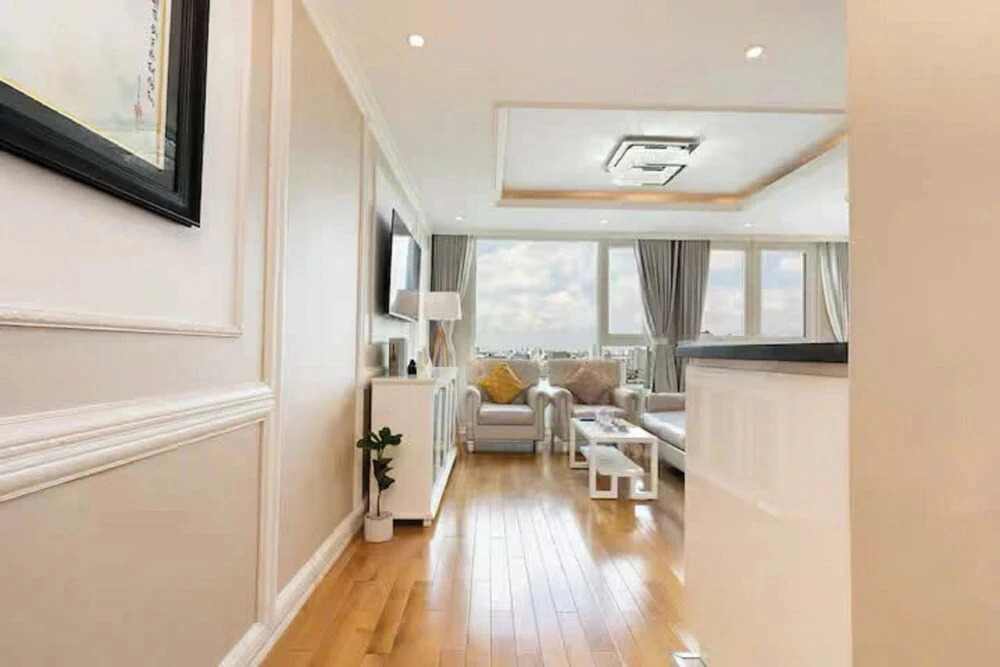 Vertex Luxstay Leman The MarQ Residence