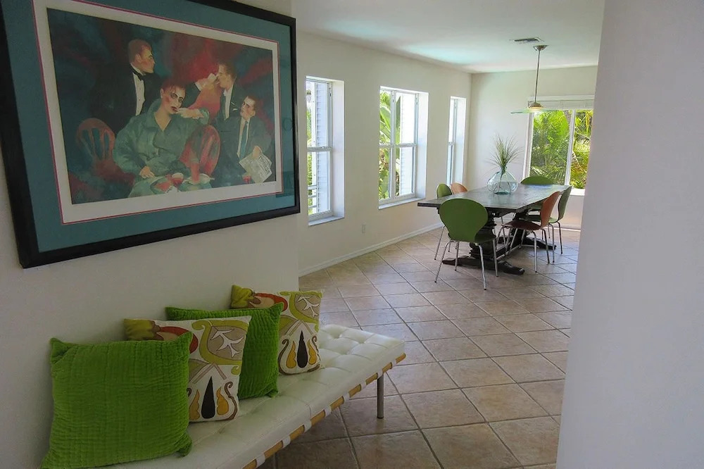 Paradise Bay Villa 3 Bedrooms 3 Bathrooms Home