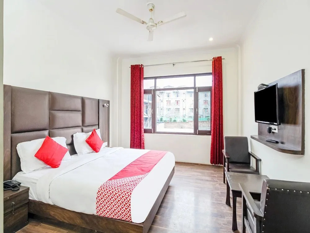 Capital O 29999 Hotel Green Ambition