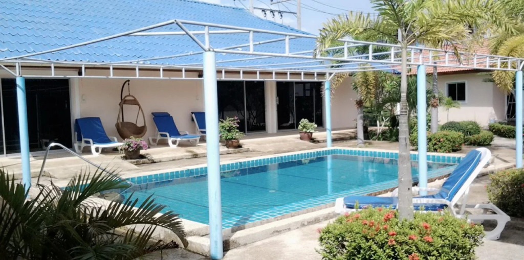 Udom Bungalow