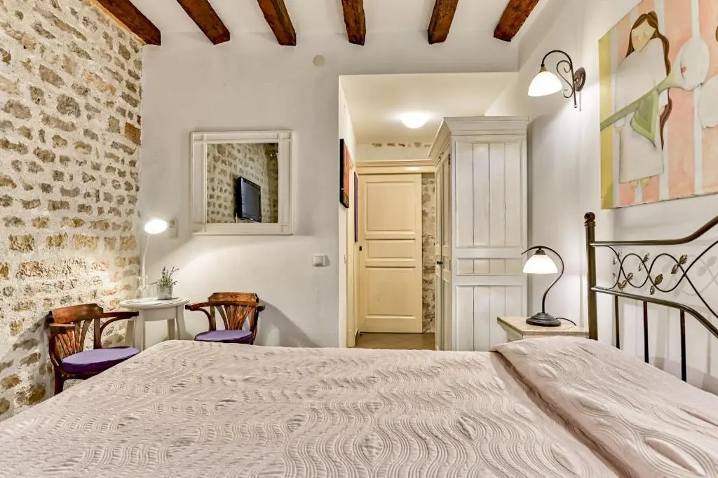 Accomodation Gina