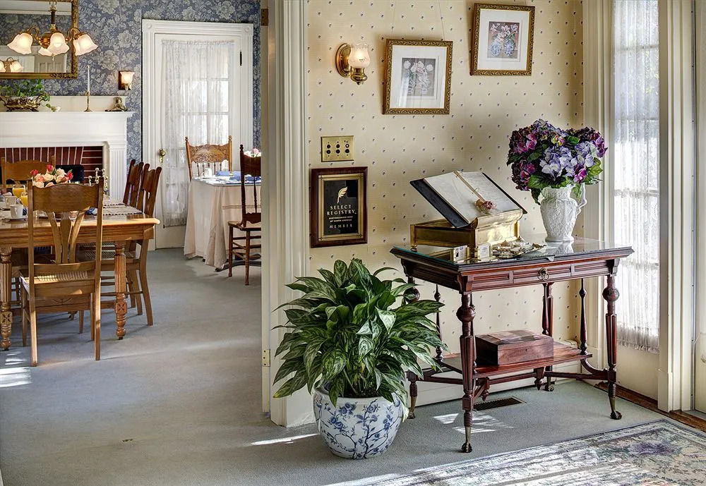 Thorncroft Inn