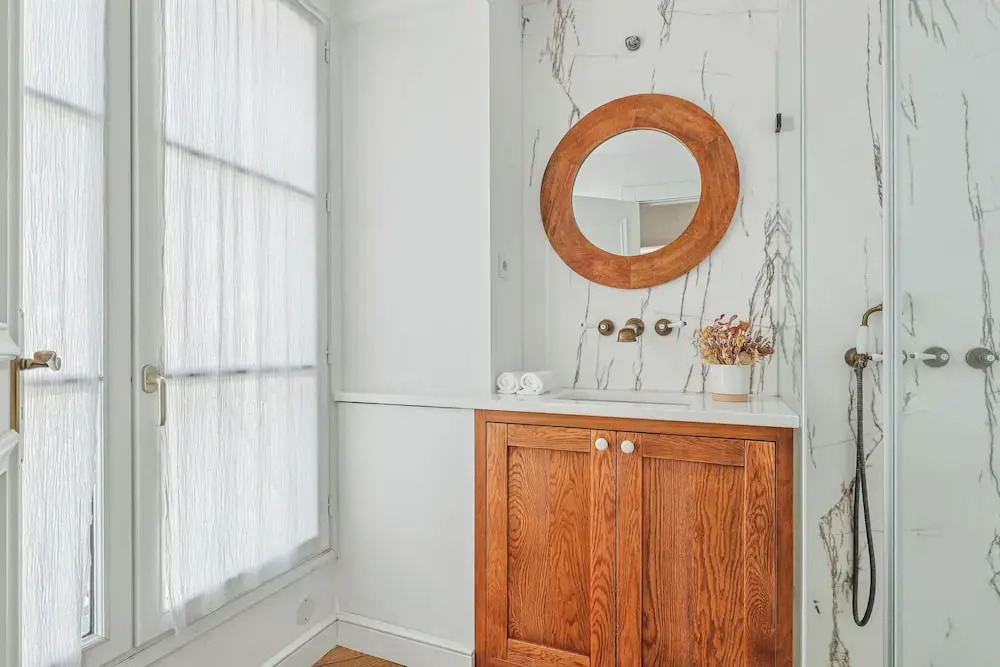 Chic 1BR Near Louvre & Musee d Orsay