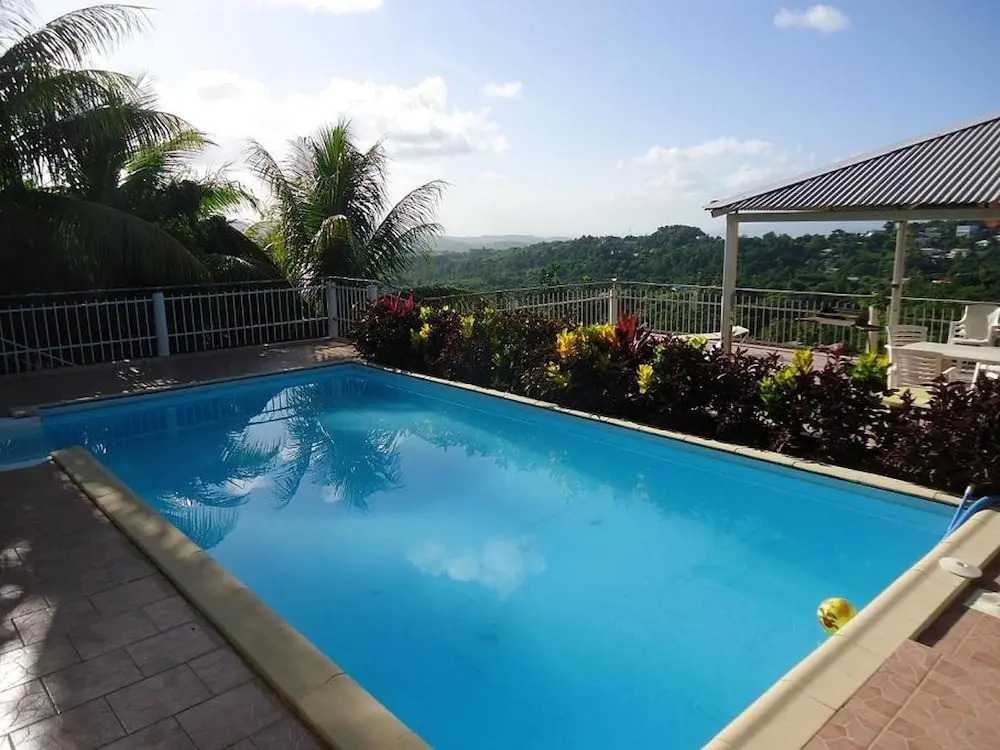 Apartment with 2 Bedrooms in Saint Luce, with Wonderful Sea View, Pool Access, Furnished Garden - 4 Km From the Beach