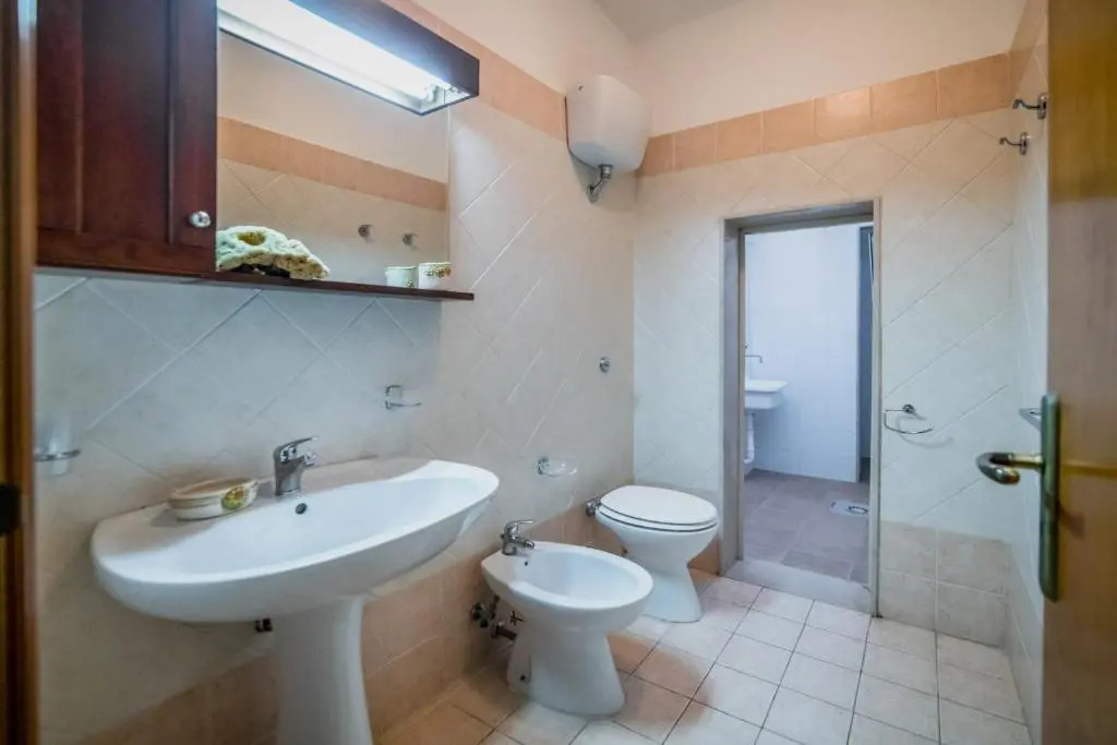 Casa Spiaggia E Negozi Raggiungibili a Piedi M508