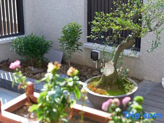Xiangshan Youjian Homestay