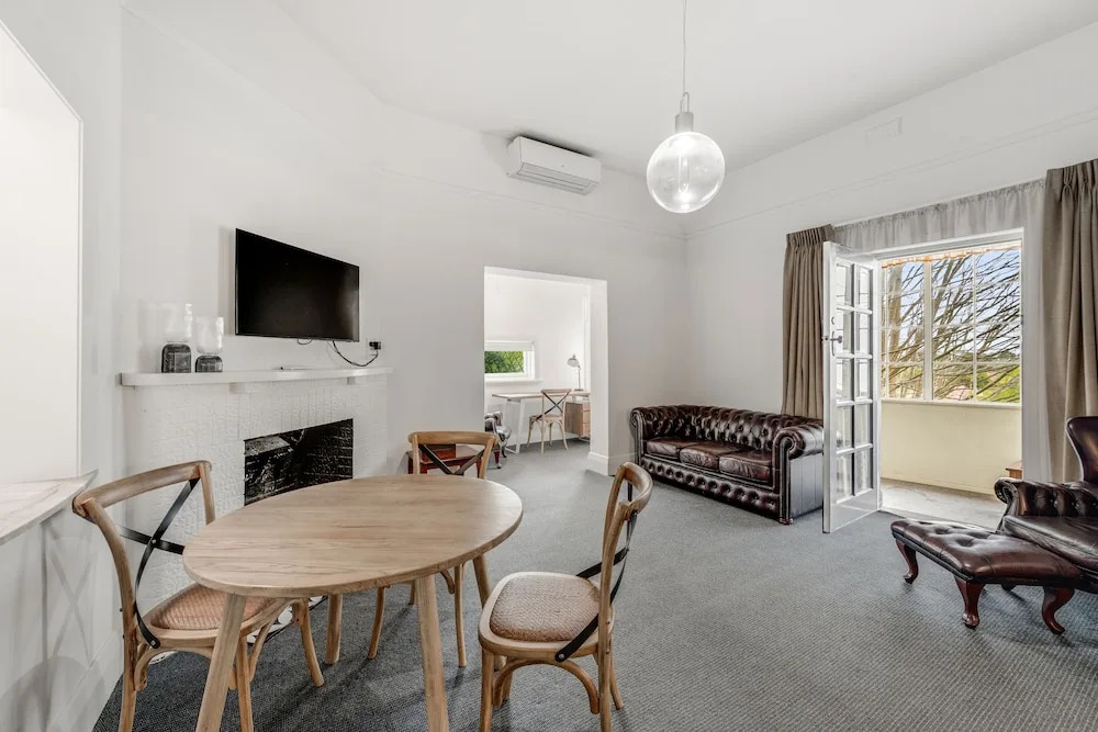 Wyatt Guest House