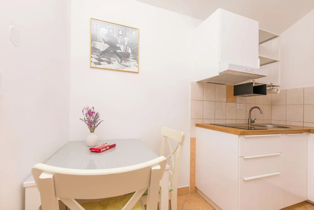 Apartments Mir