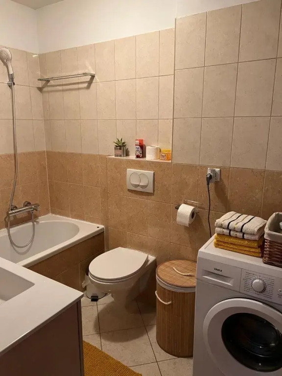 Apartman West
