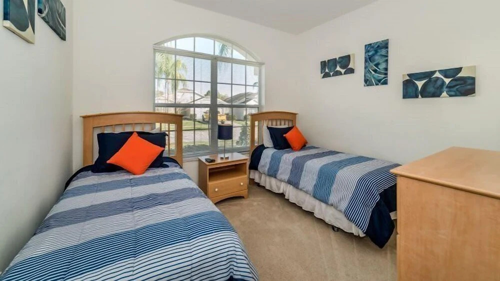 4 Bedroom 3 Bathroom Vacation Home in Kissimmee Resort