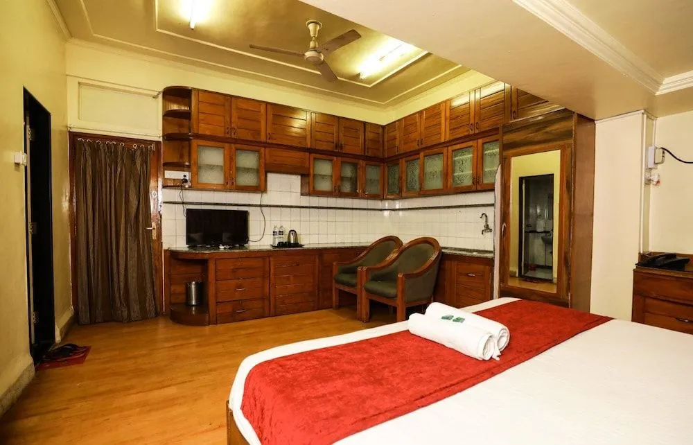 Lofty Seasons Service Apartments