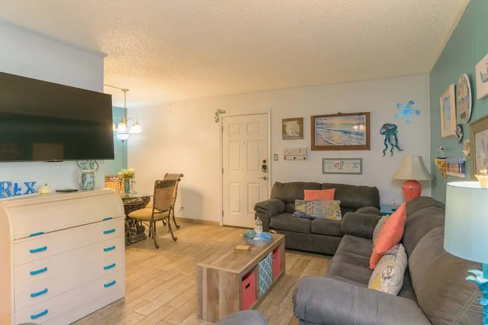 Tiki 137 - 1br Condo Sleeps 6 With Beach Access 1 Bedroom Condo