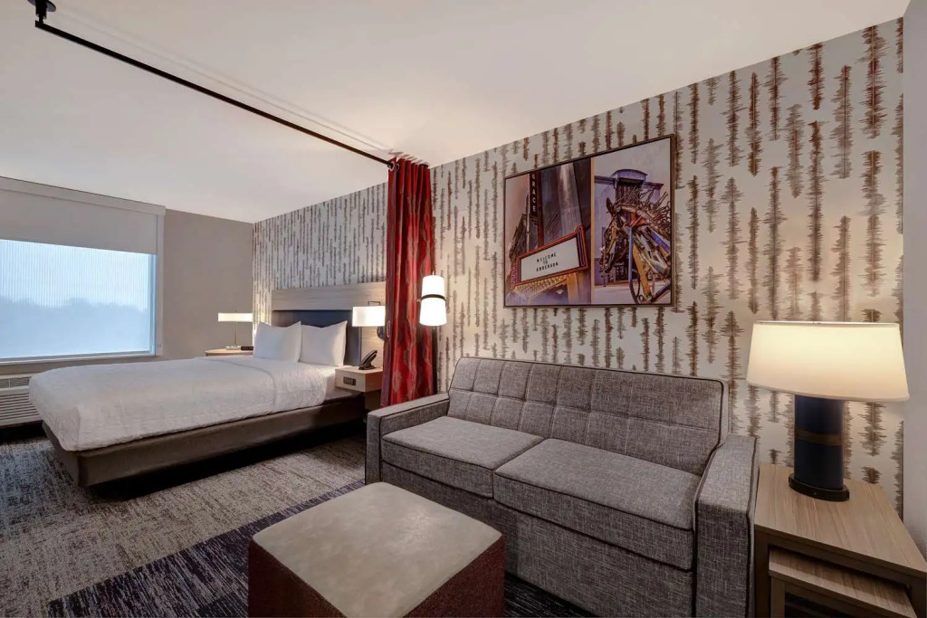 Home2 Suites by Hilton Anderson Downtown