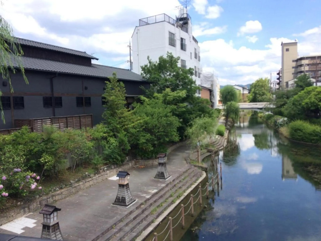 Suzume-An