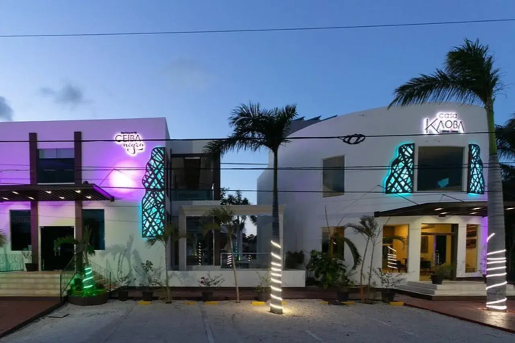 Casa Kaoba Hotel & Suites