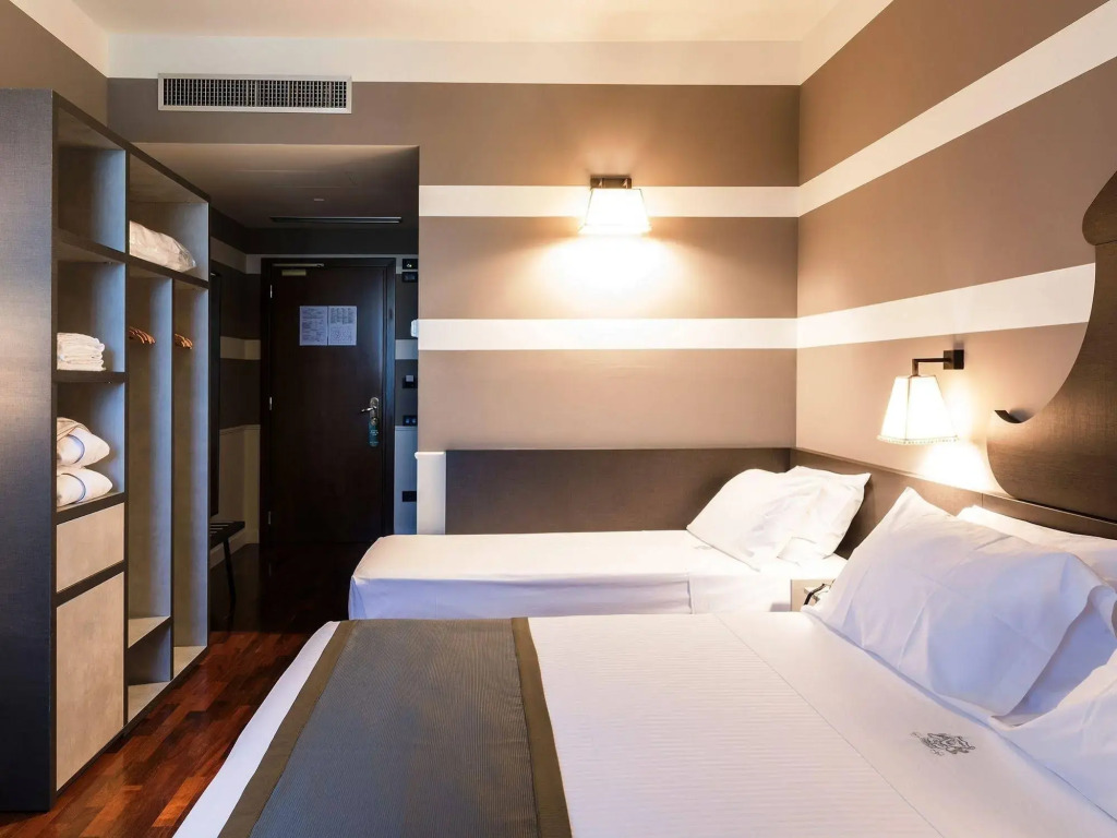 Hotel Torresi