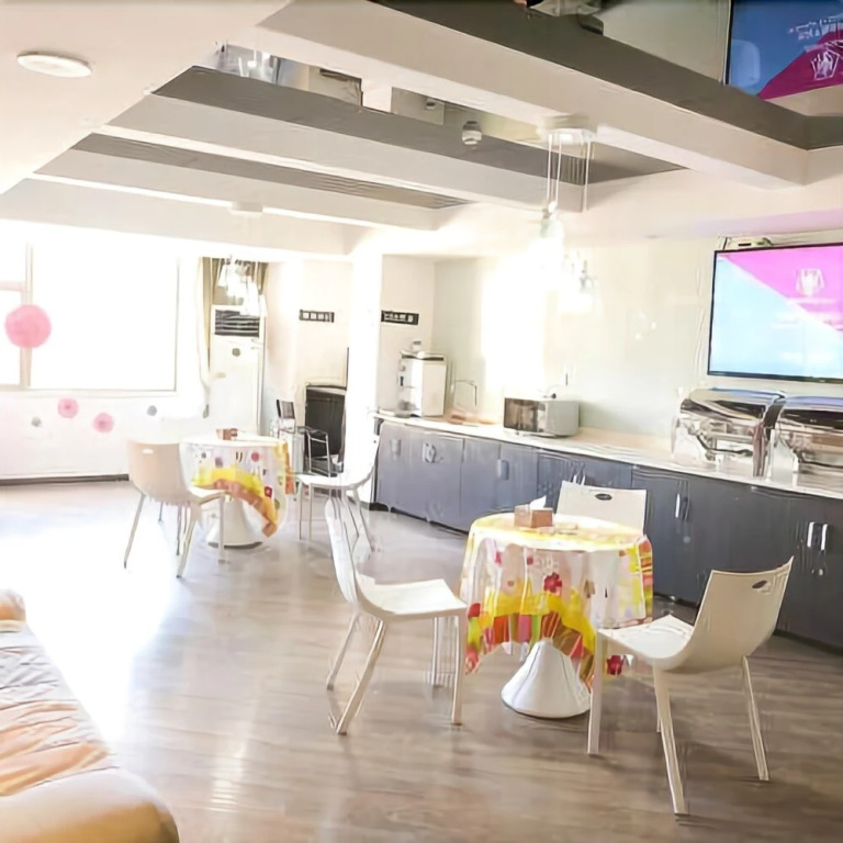 Jasmine Hotel