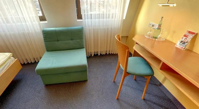 Montana Hotel