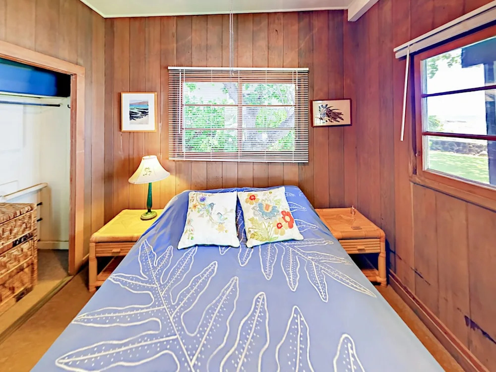 2 Charming Cottages on the Ocean 2 Bedrooms 2 Bathrooms Cottage