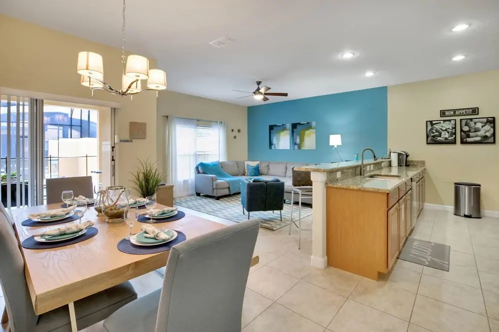 Paradise Palms - 2929 Buccaneer Palm Road