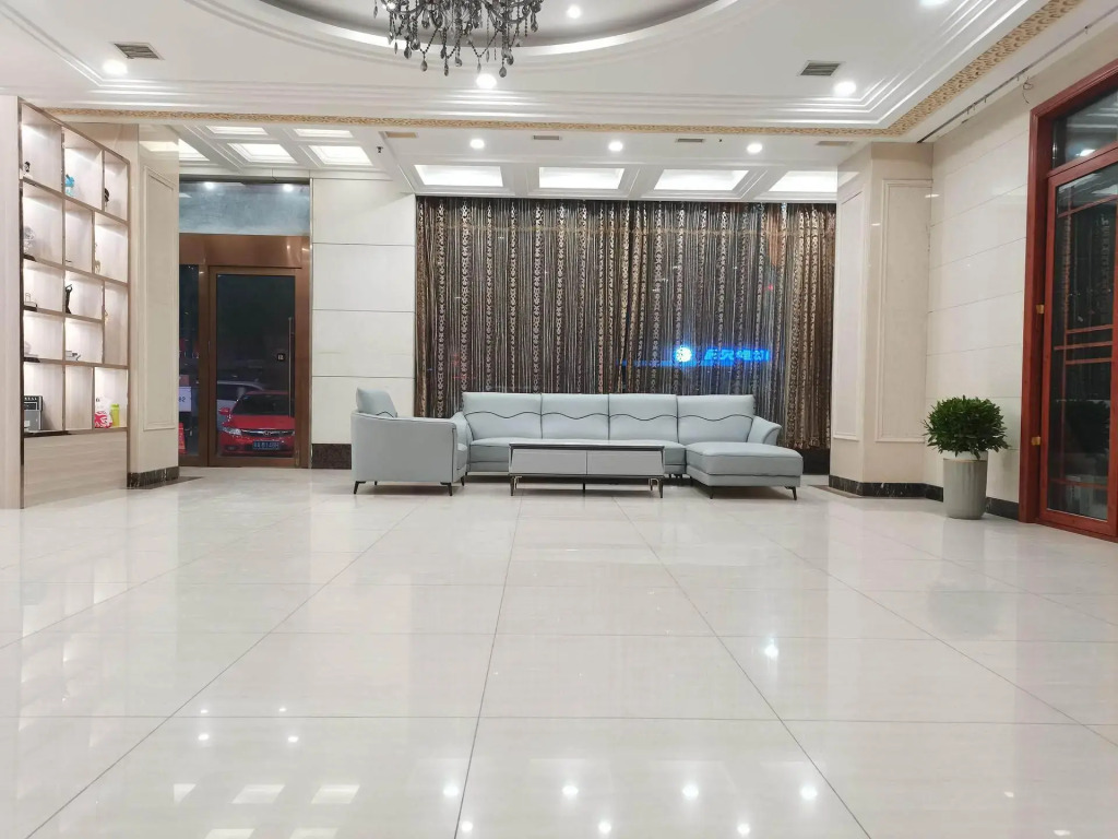 Jinjiang Inn Style Hotel (Nanchang Liantang Middle Avenue)