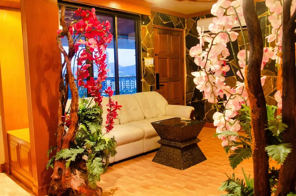 Diva Patong Hotel