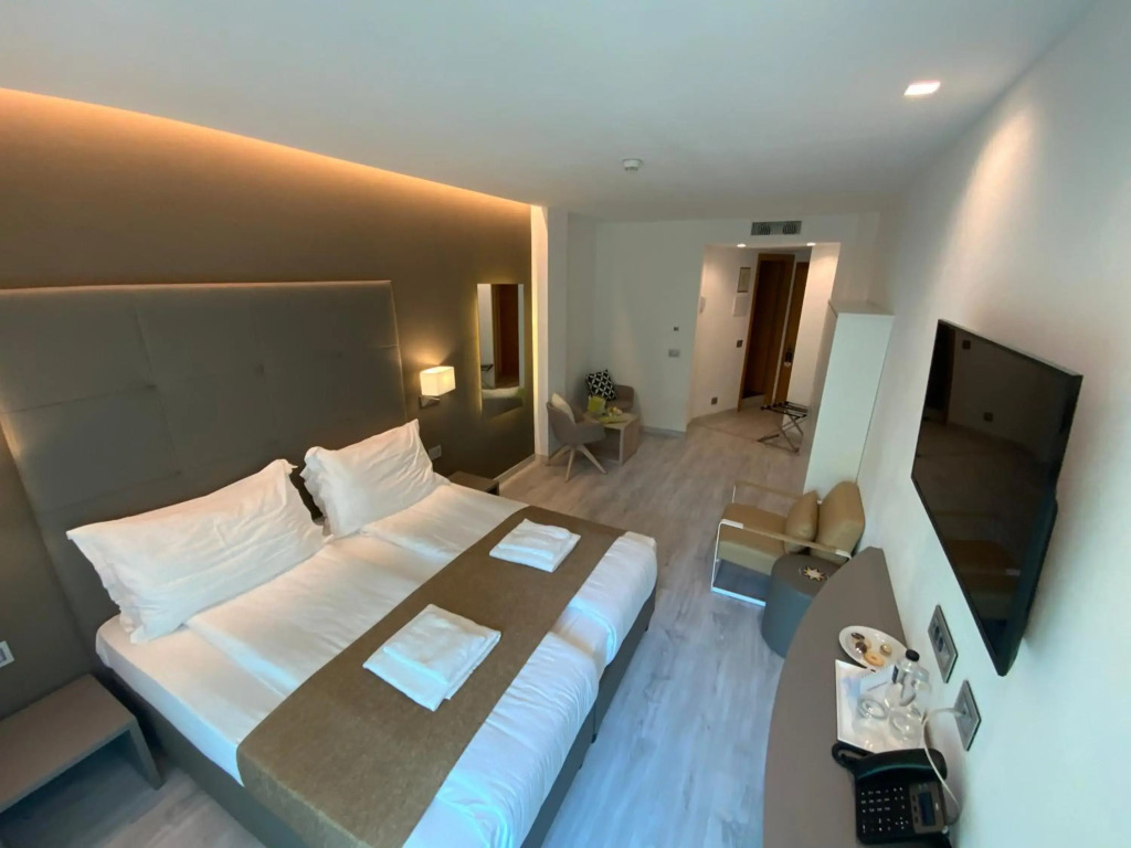 International Beach Hotel