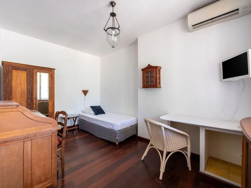 Spacious Holiday Home in La Croix Valmer With Private Pool