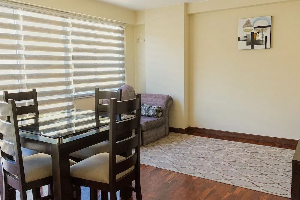 Luxstone Executive & Suites