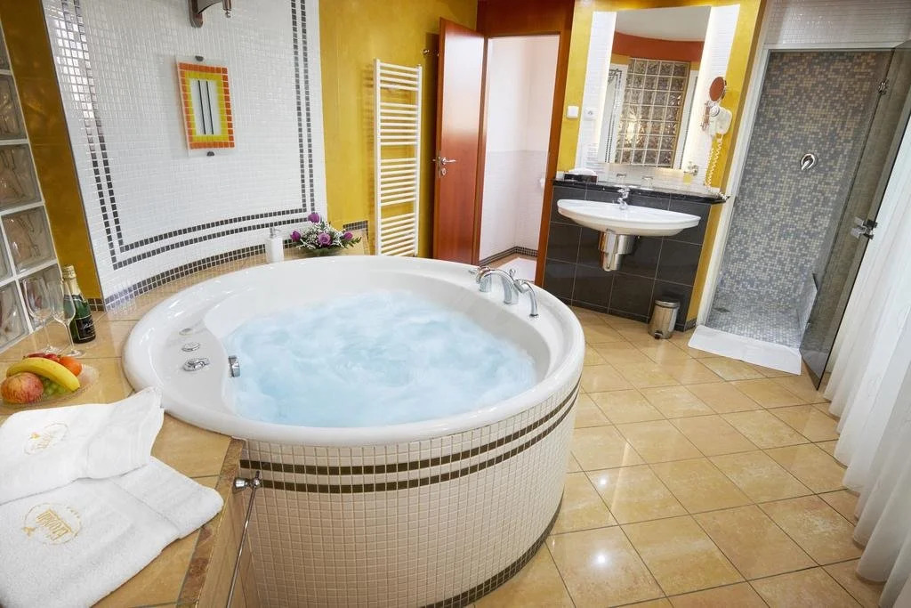 Hotel Eroplán