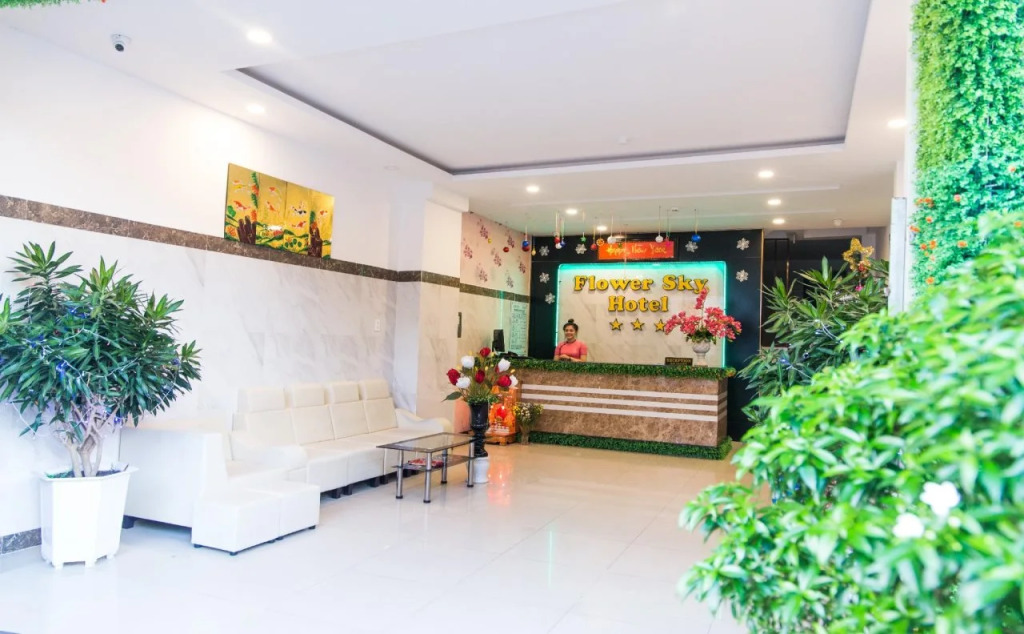 Flower Sky Hotel