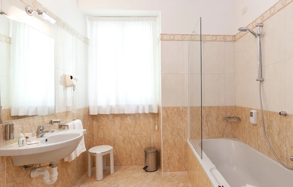 Hotel Villa Hadeel