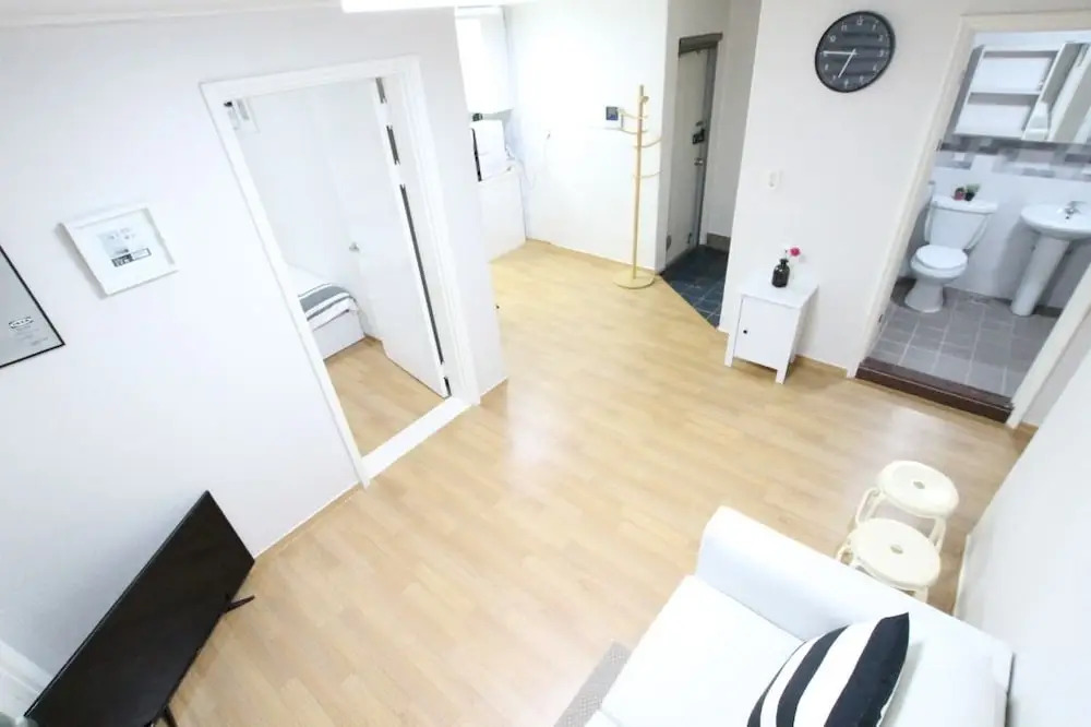 Houseinhongdae6