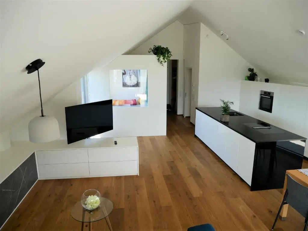 Penthouse 37th HEAVEN (ca. 90m²)