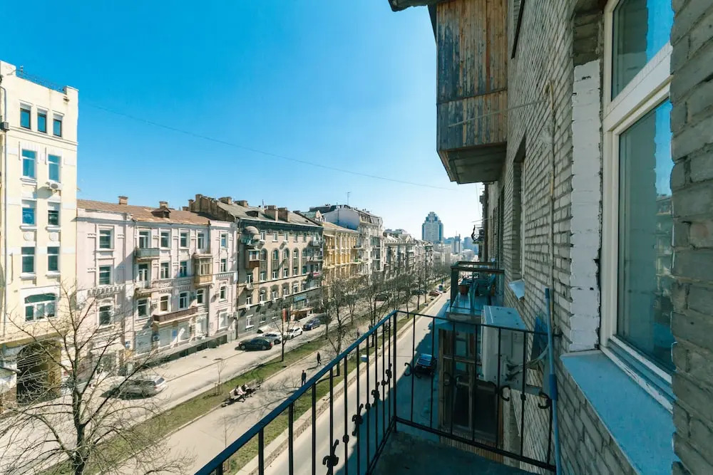 Luxrent apartments на Льва Толстого
