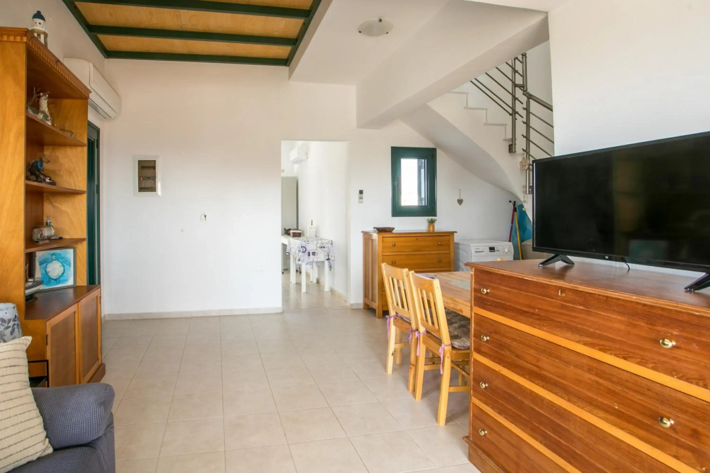 Kellys Beach House 2