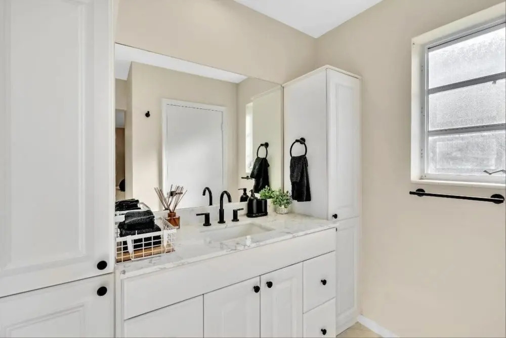 Casa Maya 3br Home With Pool In Hollywood Hills 3 Bedroom Home by RedAwning