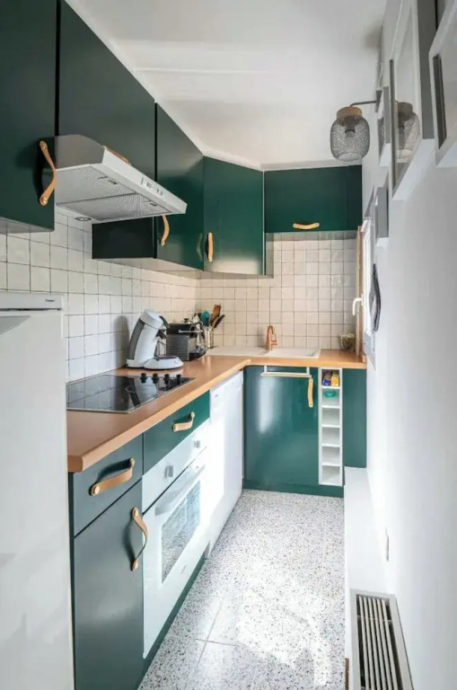 Elegant Triplex With Private Parking-2br/4p-honfleur