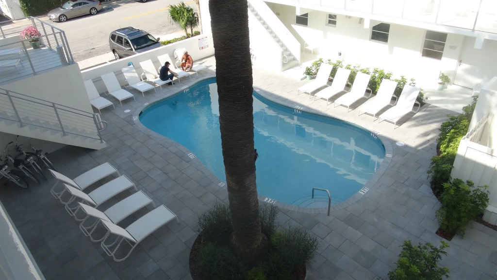Aqua Hotel